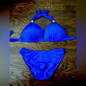Venus Electric blue swimsuit. DD top size 14 bottoms